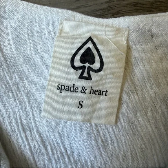 Spade & Heart White Boho Embroidered Sleeveless Top - Size Small - Picture 3 of 7